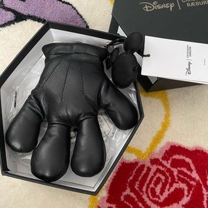 Christoper RÆBURN leather Mickey paw purse